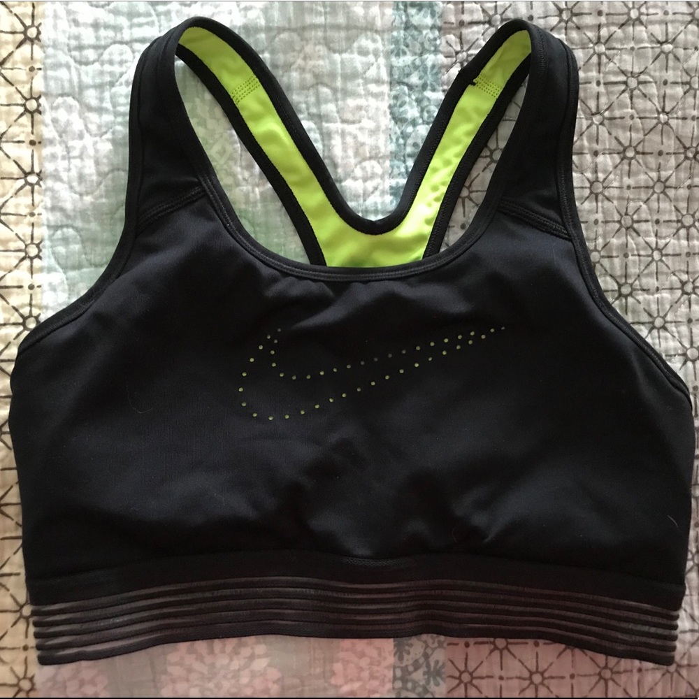 Black & Green Padded Nike Sports Bra